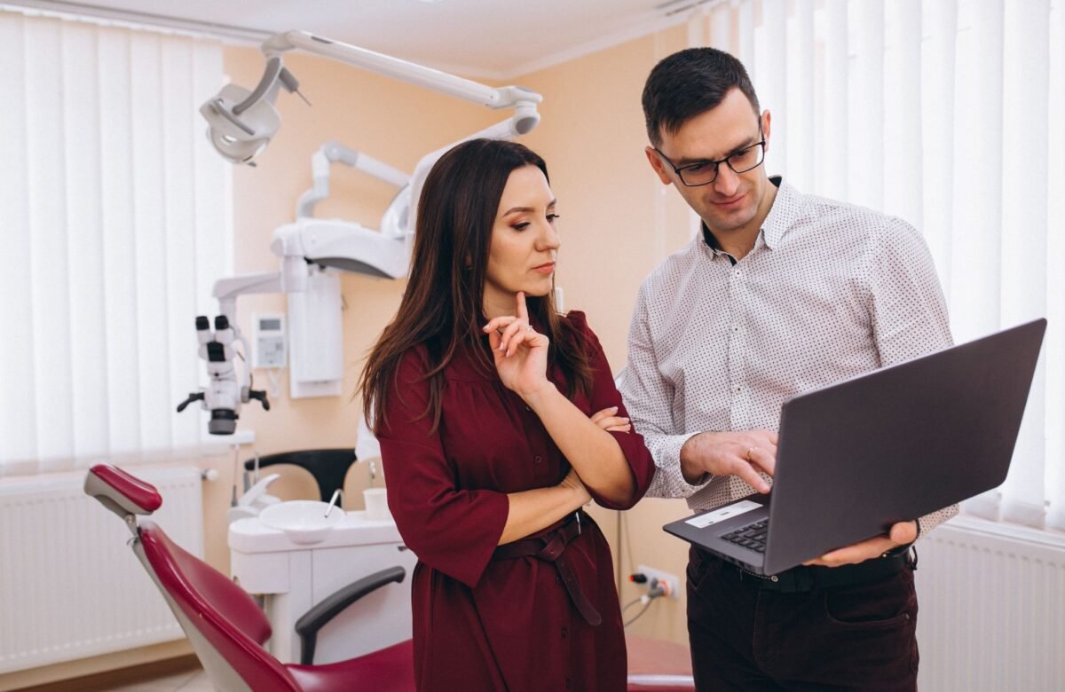 How to Choose the Right Dental Website Design Company : Key Factors to Check