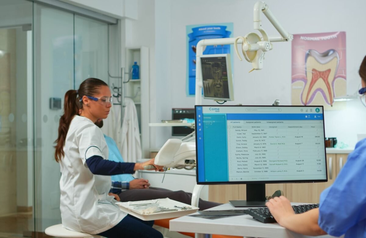 Content & Branding for Dental Sites: Building Trust Through Content