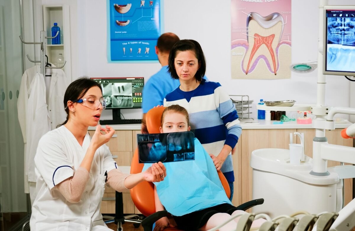 How Does a Dental Marketing Agency Help Dentists Increase Leads?