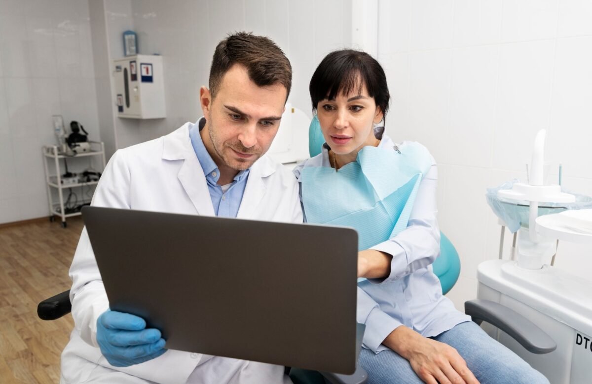 How Does a Dental Website Design Agency Create Websites That Convert Visitors Into Patients?