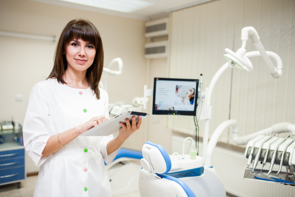 Peach Media Company | What Role Does Dental Digital Marketing Play in Building a Strong Online Presence?